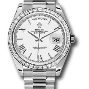 rolex-950-platinum-day-date-40-watch-bezel-white-bevelled-roman-dial-president-bracelet-228396tbr-wrp